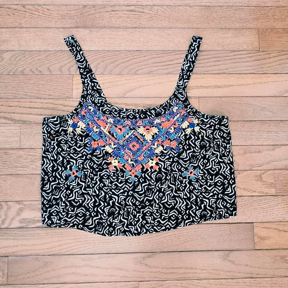 Black white geometric pattern tank top Small